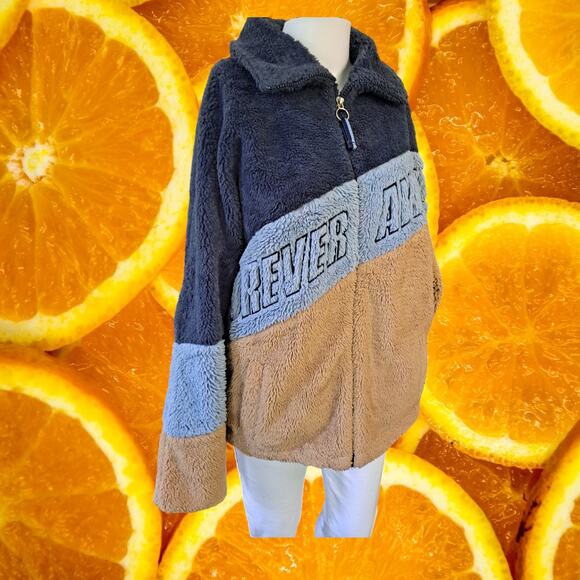 Bershka‎ Forever Awesome Tan Blue Full Zip Sherpa Jacket Size Small - Picture 1 of 9